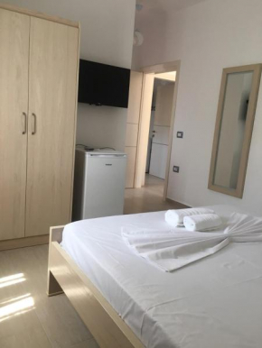 Durmishi Rooms & Apartments & Beach